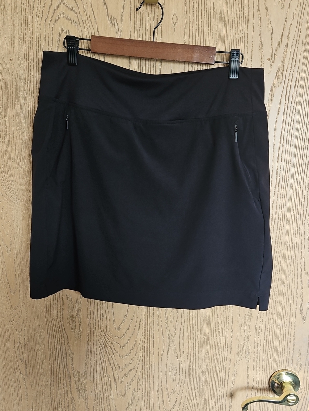 Athlwtic Women's Black Performance Skort with Zip Pockets
